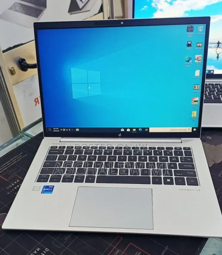 New Laptop HP EliteBook 840 G9 16GB Intel Core i7 SSD 512GB