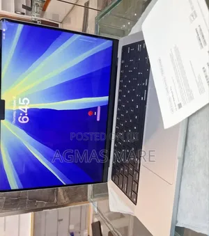 New Laptop Apple MacBook Pro 2024 M4 24GB Apple M4 SSD 512GB