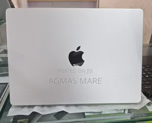 New Laptop Apple MacBook Pro 2024 M4 24GB Apple M4 SSD 512GB
