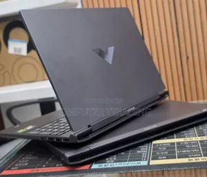 New Laptop HP Victus 16 16GB AMD Ryzen 7 SSD 512GB