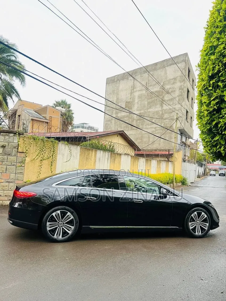 Mercedes-Benz EQS 2023 Black