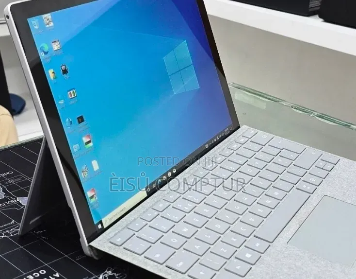 New Laptop Microsoft Surface Laptop 6 8GB Intel Core i5 SSD 256GB