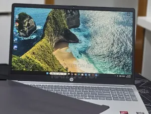 New Laptop HP Stream Notebook 8GB AMD Ryzen 5 SSD 512GB