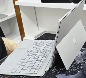 New Laptop Microsoft 8GB Intel Core i5 SSD 256GB
