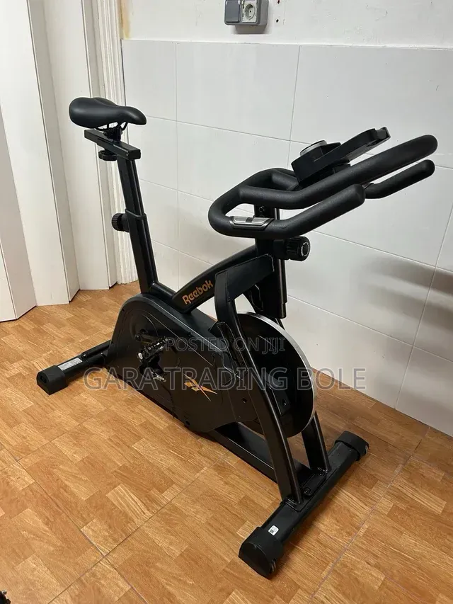  Reebok FR30 Exercise Bike – 18 KG Flywheel, Powerful Workout!