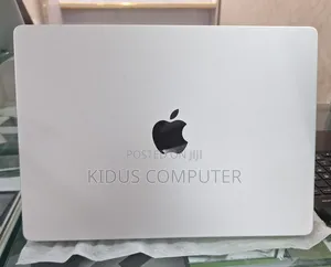 New Laptop Apple MacBook Pro 2024 M4 24GB Apple M4 SSD 512GB