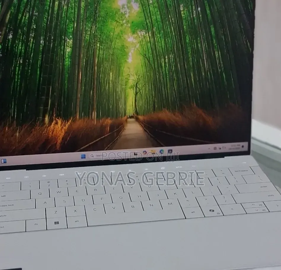 New Laptop Dell XPS 13 32GB Intel Core Ultra 7 SSD 1T