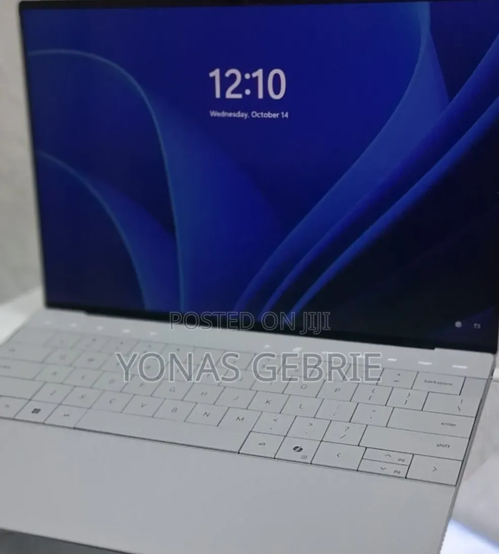 New Laptop Dell XPS 13 32GB Intel Core Ultra 7 SSD 1T