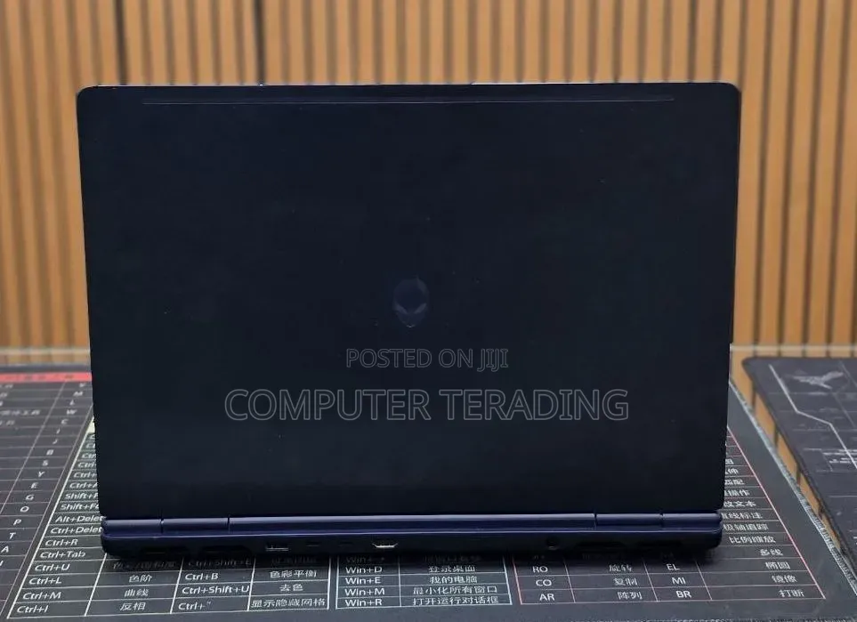 New Laptop Dell Alienware Aurora 16 16GB Intel Core Ultra 7 SSD 1T