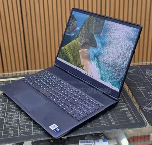 New Laptop Dell Alienware Aurora 16 16GB Intel Core Ultra 7 SSD 1T