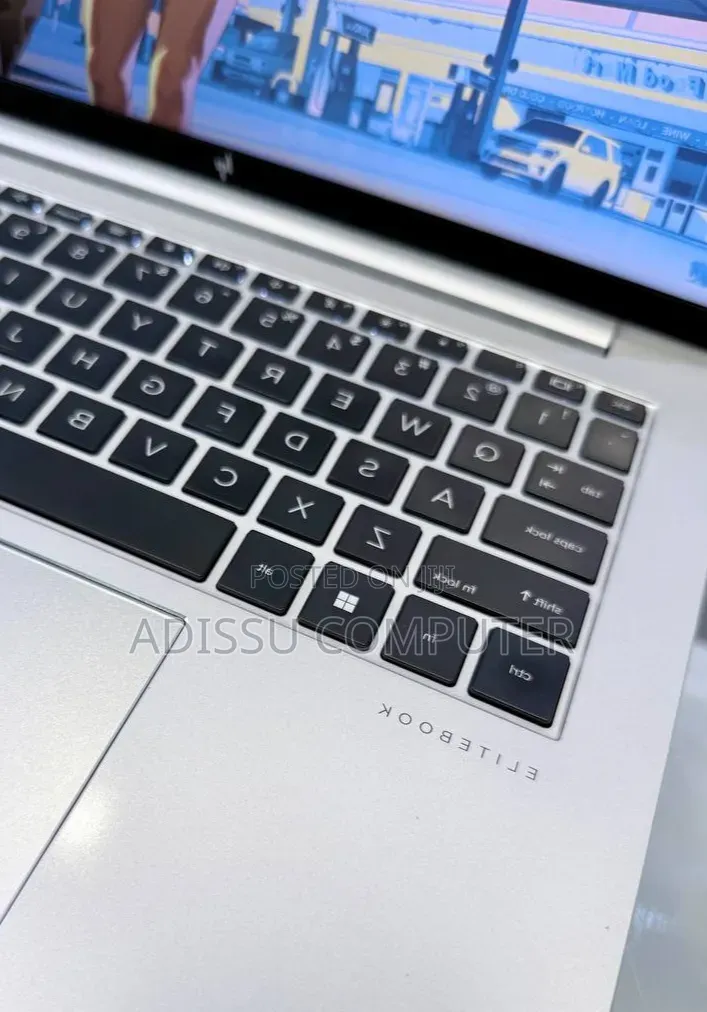 New Laptop HP EliteBook 840 G8 16GB Intel Core i7 SSD 512GB