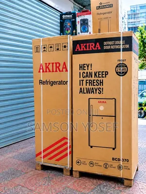 Akira Frige 370