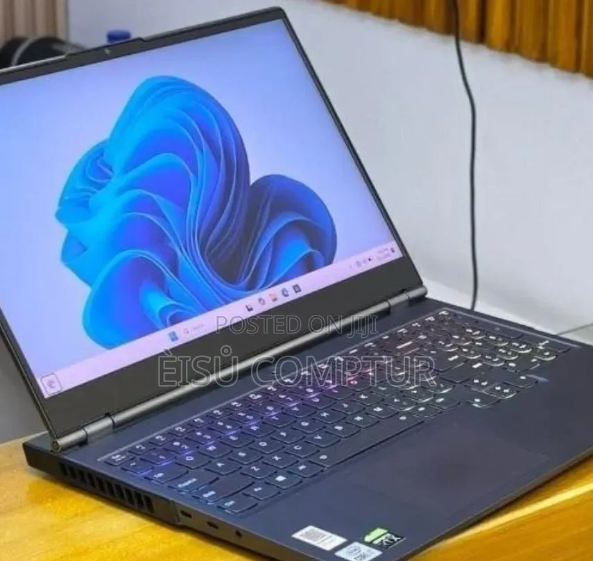 New Laptop Lenovo Legion 7 16GB Intel Core i7 SSD 512GB