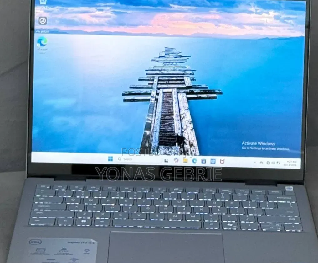 New Laptop Dell 16GB Intel Core 7 SSD 1T