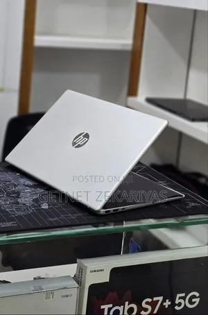 New Laptop HP Stream Notebook 8GB AMD Ryzen 5 SSD 512GB