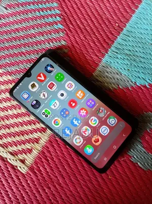New Samsung Galaxy A06 64 GB Blue