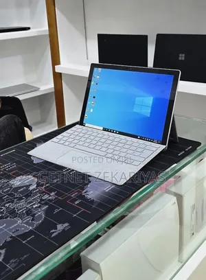 New Laptop Microsoft Surface Pro 6 8GB Intel Core i5 SSD 256GB