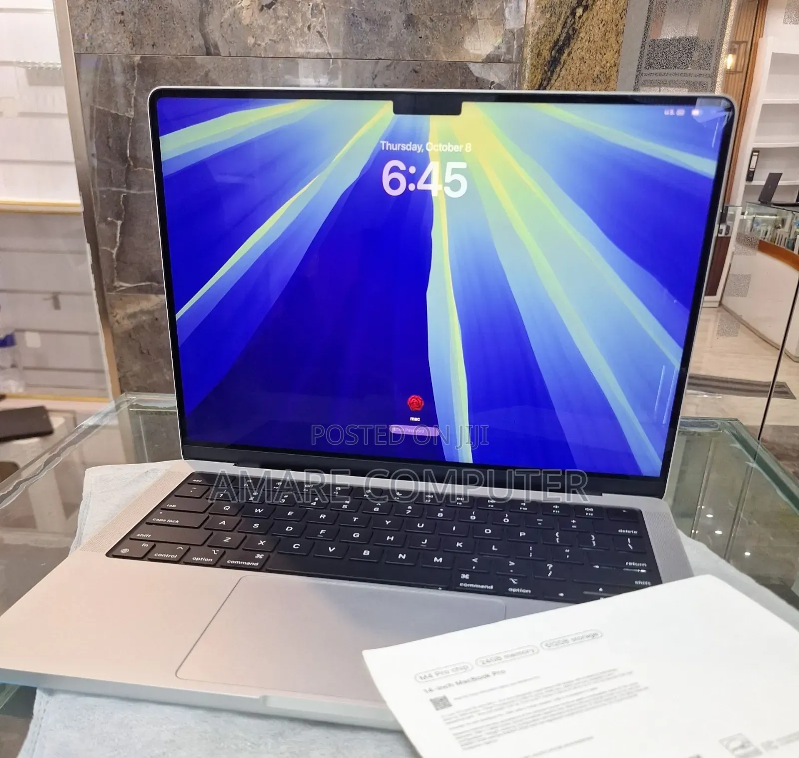 New Laptop Apple MacBook Pro 2024 M4 Pro 24GB Apple M4 Pro SSD 512GB
