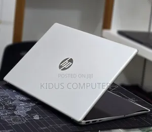 New Laptop HP Stream Notebook 8GB AMD Ryzen 5 SSD 512GB