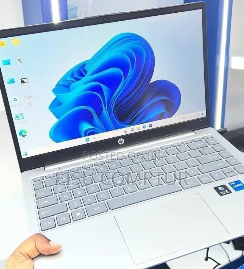 New Laptop HP Stream Notebook 16GB Intel Core i5 SSD 1T