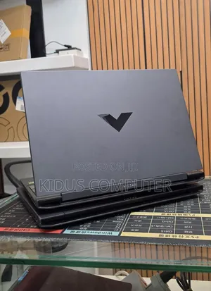 New Laptop HP Victus 16 16GB AMD Ryzen 7 SSD 512GB