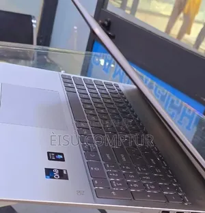 New Laptop HP Pavilion 15t 16GB Intel Core i7 SSD 1T