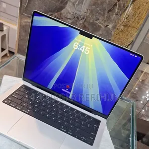 New Laptop Apple MacBook Pro 2024 M4 24GB Apple M4 Pro SSD 512GB