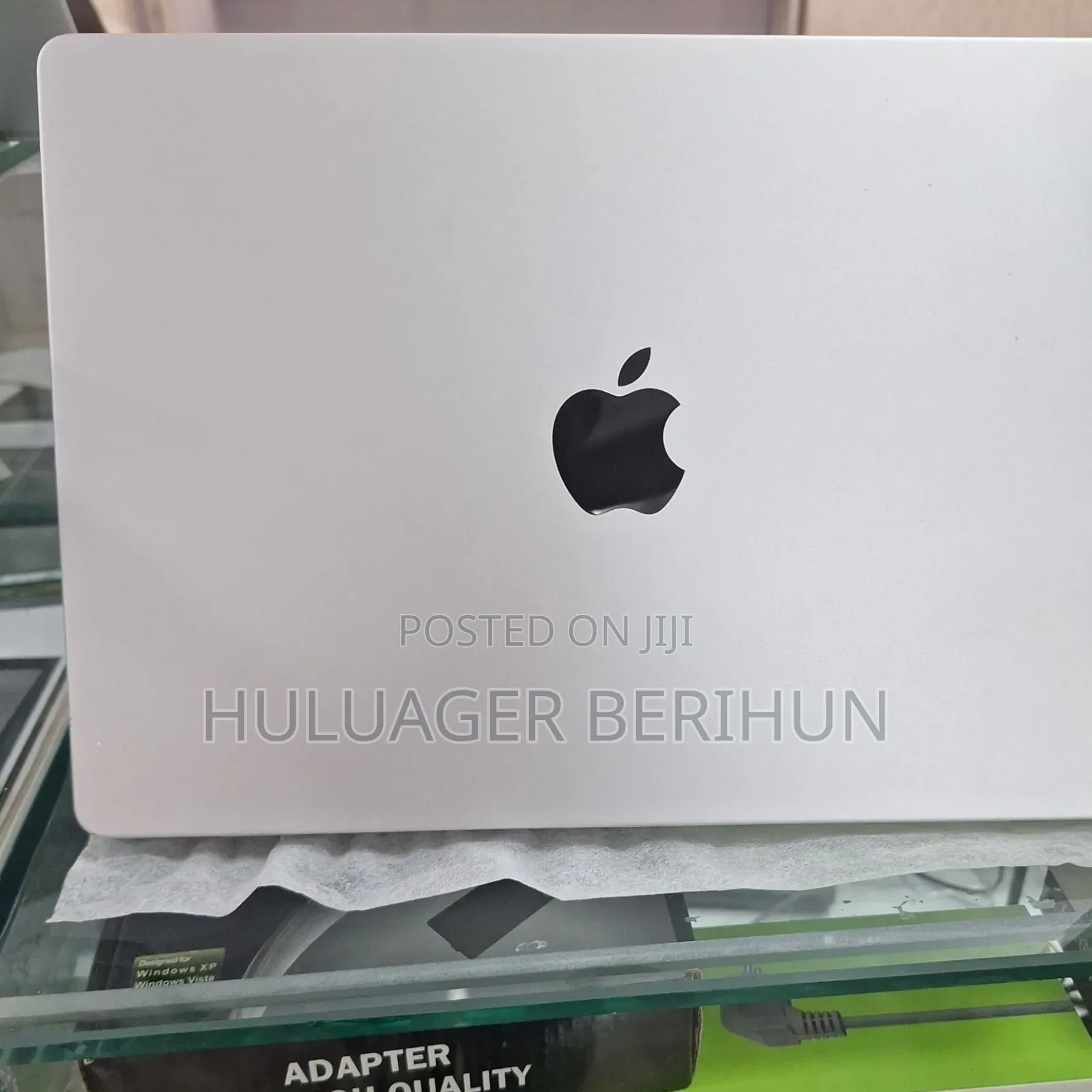 New Laptop Apple MacBook Pro 2024 M4 24GB Apple M4 Pro SSD 512GB