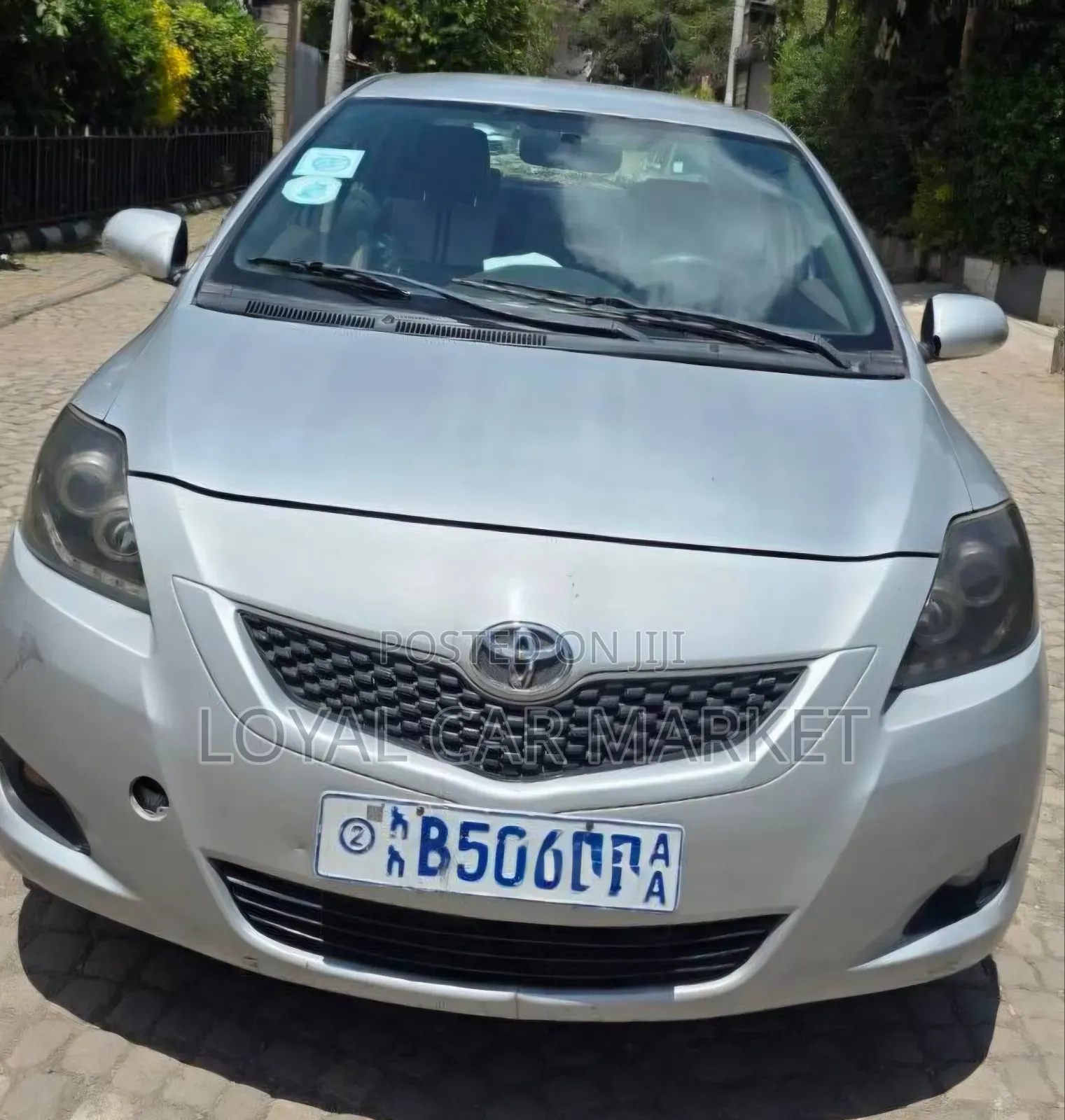 Toyota Yaris 2010 Silver