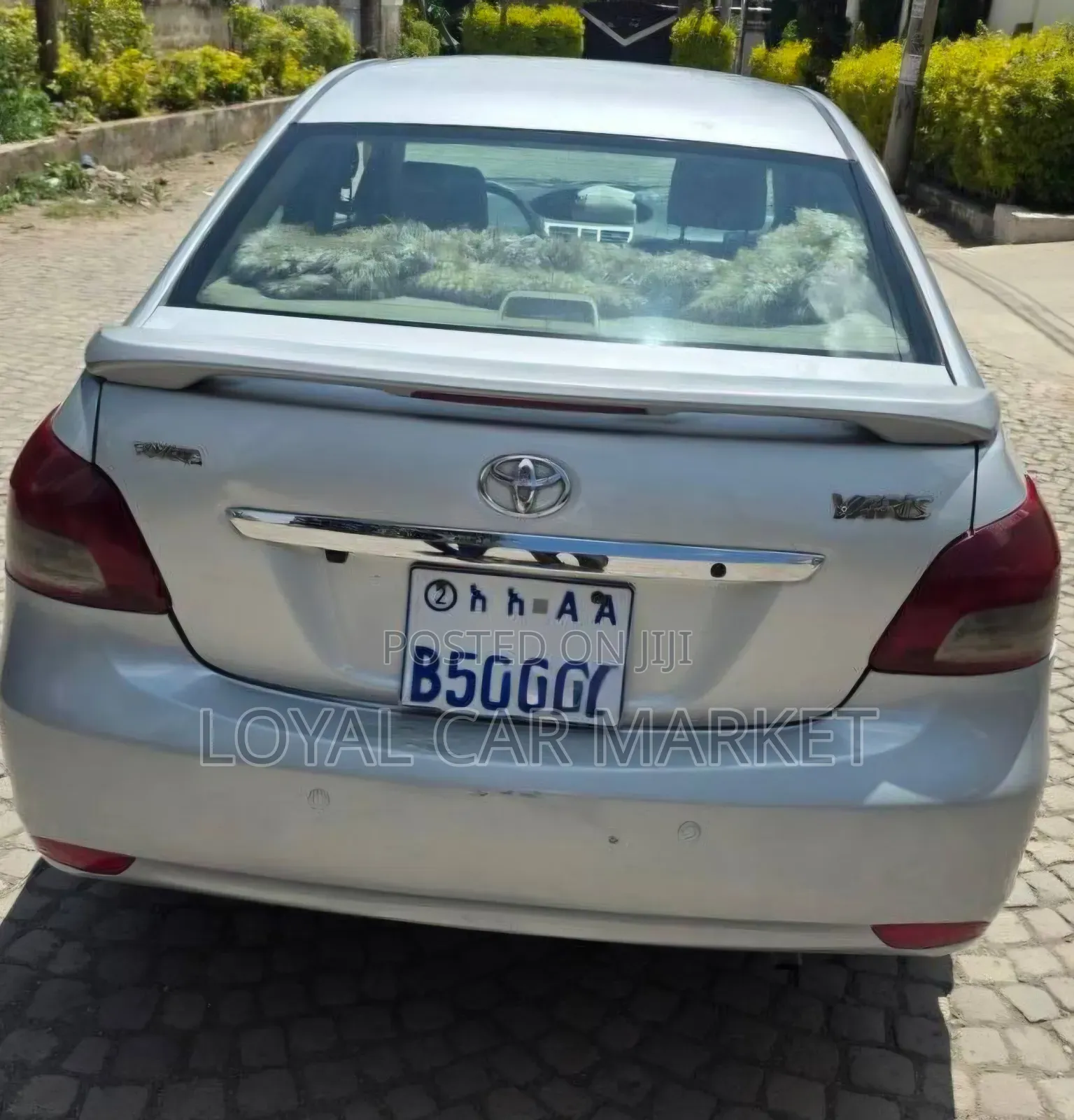 Toyota Yaris 2010 Silver