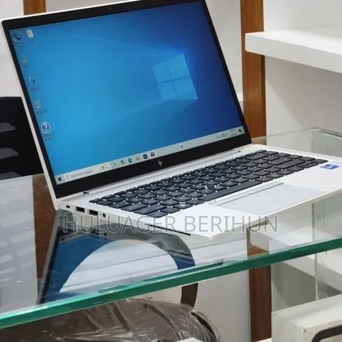 New Laptop HP EliteBook 840 G8 16GB Intel Core i5 SSD 512GB