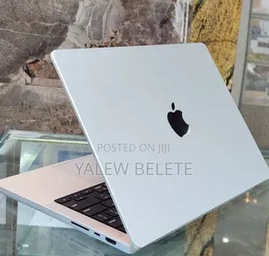 New Laptop Apple MacBook Pro 24GB Apple M4 SSD 512GB