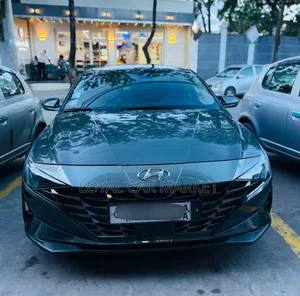 Hyundai Avante 2021 Gray