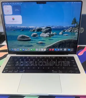 New Laptop Apple MacBook Pro 2021 M1 16GB Apple M1 Pro SSD 512GB