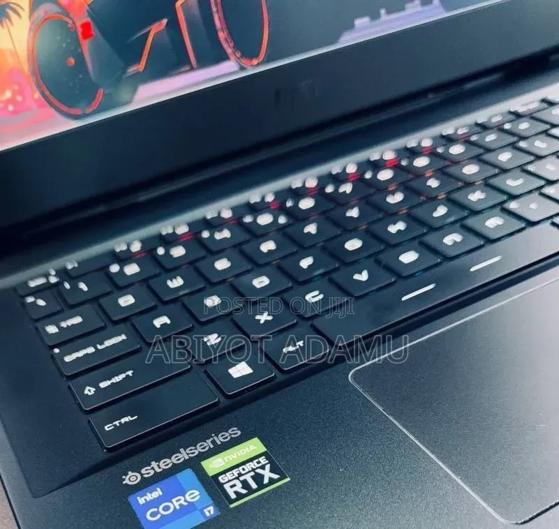 New Laptop MSI Pulse GL66 16GB Intel Core i7 SSD 512GB