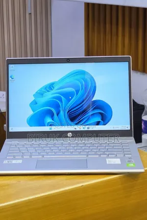 New Laptop HP Pavilion 14 16GB Intel Core i5 SSD 512GB