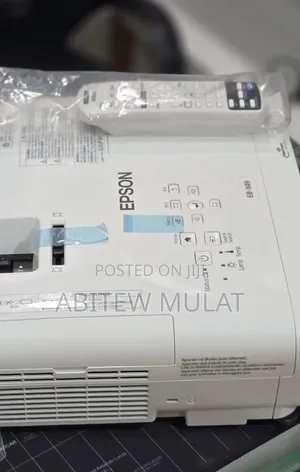 Brand New EPSON Projector Model Name: EB -X49 Hardware Interface: V