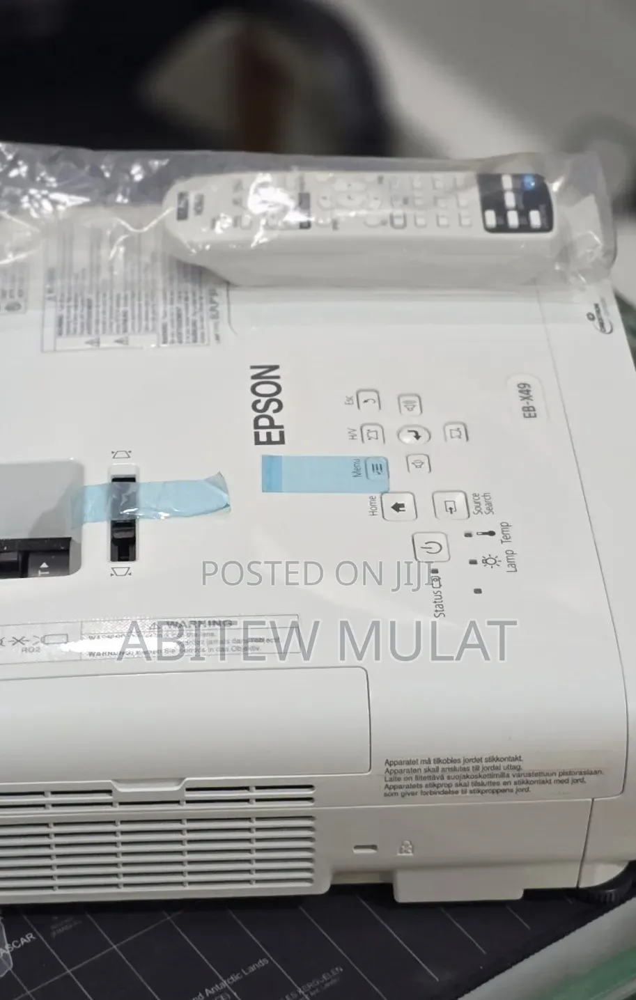 Brand New EPSON Projector Model Name: EB -X49 Hardware Interface: V