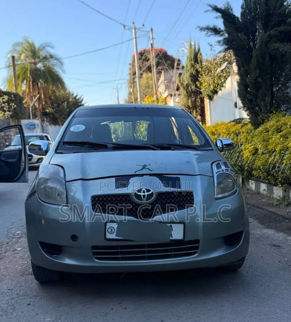 Toyota Yaris 1.0 VVT-i 2008 Silver