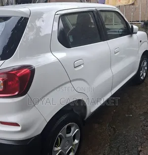 Suzuki S-Presso 2022 White