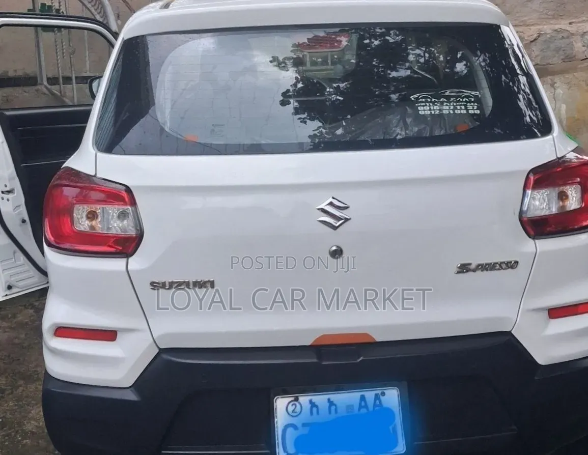 Suzuki S-Presso 2022 White