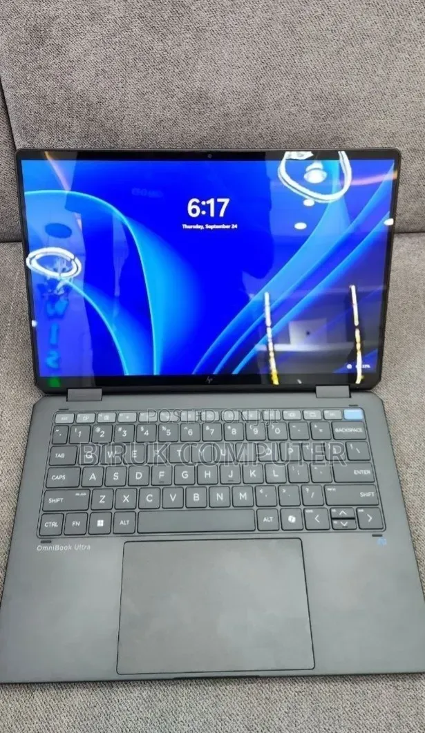 New Laptop HP OmniBook Ultra Flip 14" 16GB Intel Core Ultra 7 SSD 1T