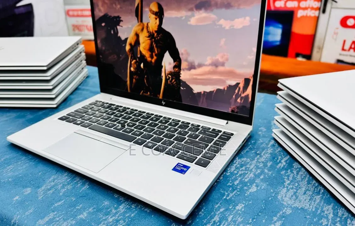 New Laptop HP EliteBook 840 G8 16GB Intel Core i7 SSD 512GB