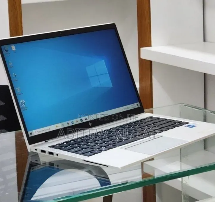 New Laptop HP EliteBook 840 G8 16GB Intel Core i5 SSD 512GB