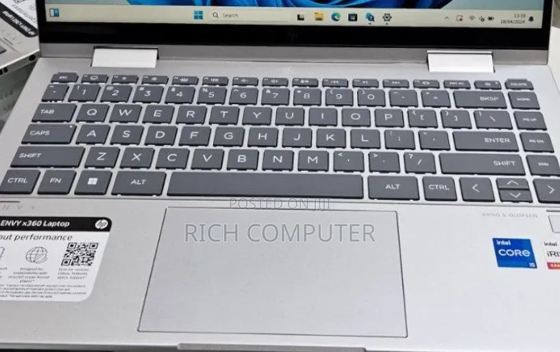 New Laptop HP Envy x360 8GB Intel Core i5 SSD 512GB