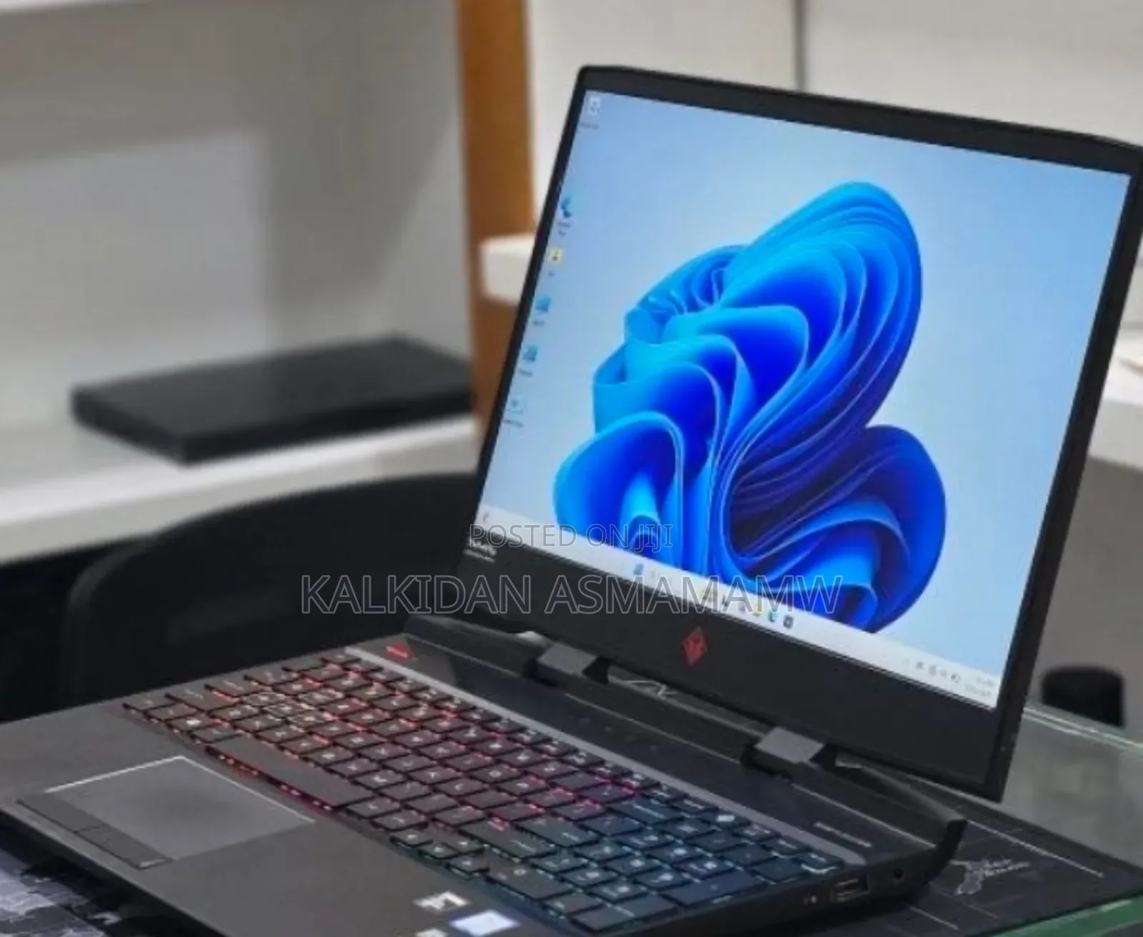 New Laptop HP Omen 15 16GB Intel Core i7 SSD 256GB