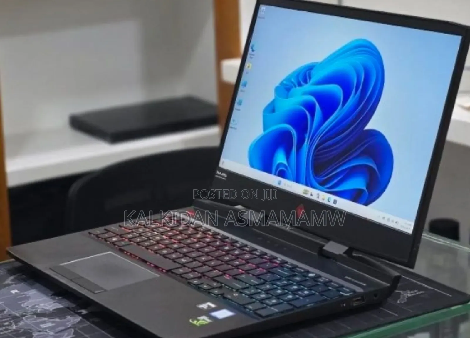 New Laptop HP Omen 15 16GB Intel Core i7 SSD 256GB