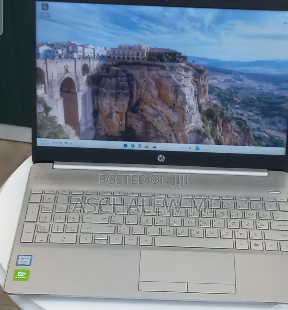 New Laptop HP Stream Notebook 8GB Intel Core i7 HDD+SSD 1T