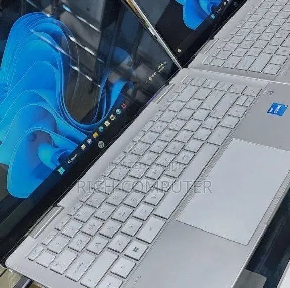 New Laptop HP Pavilion 15 8GB Intel Core i5 SSD 512GB