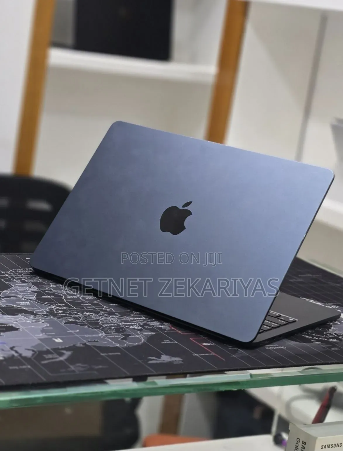 New Laptop Apple MacBook Air 2022 M2 8GB Apple M2 SSD 256GB
